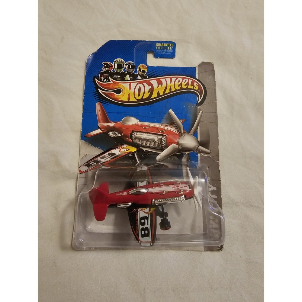 Hot Wheels Mad Propz HW‎ City 2013 Airplane – Card Damage
